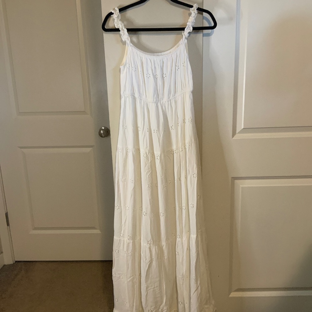 Jessica Simpson Eyelet Maxi Dress
